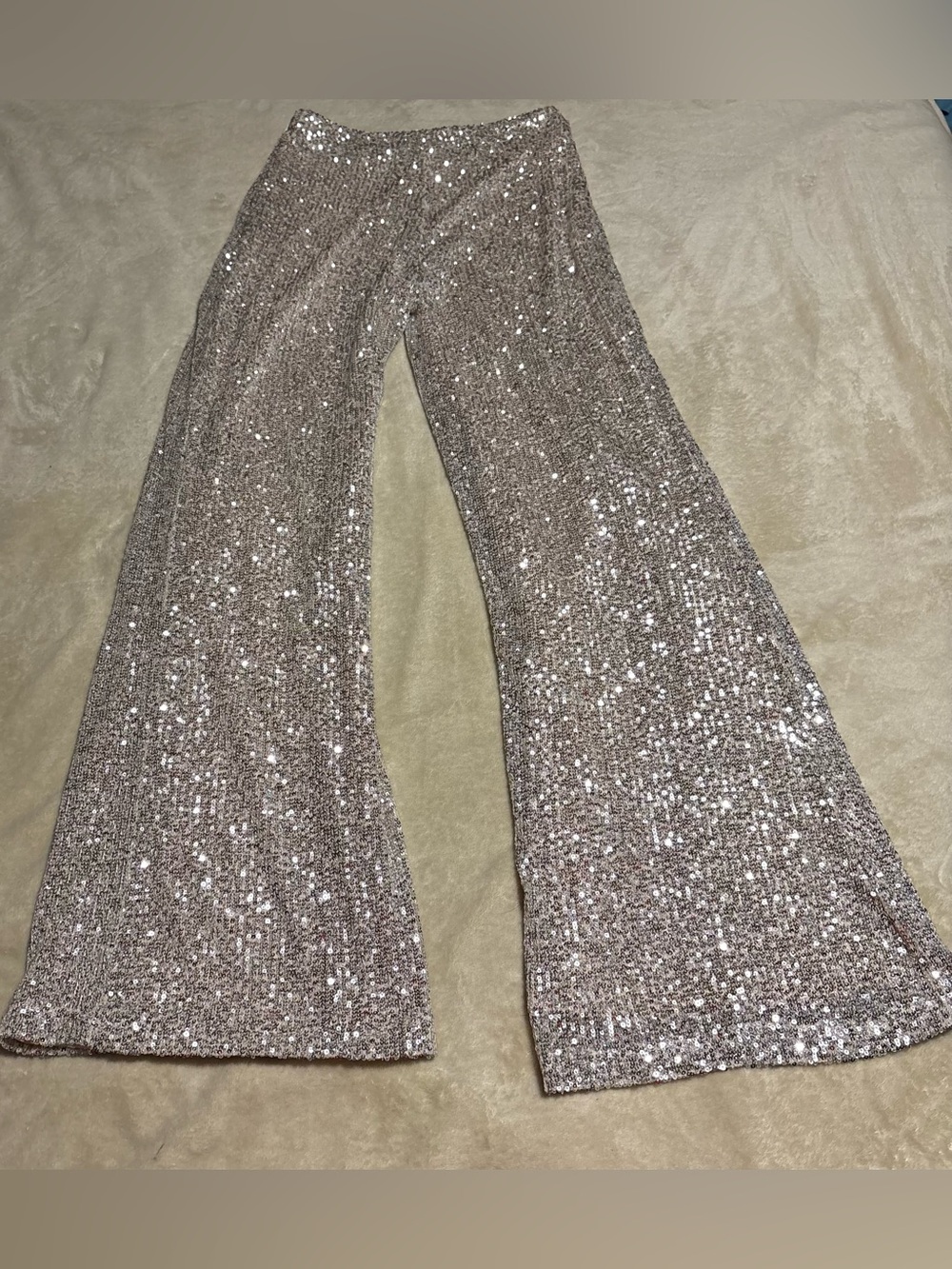 Aakaa Silver Sequin Wide Leg Pants - Picture 5 of 9